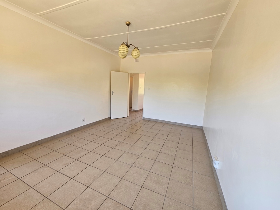 To Let 1 Bedroom Property for Rent in Adamayview North West